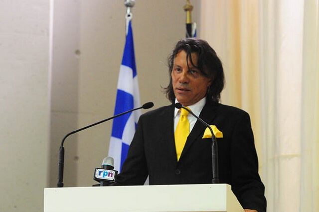 Στο αστυνομικό τμήμα ο Ηλ. Ψινάκης για τα οικονομικά του δήμου Μαραθώνα
