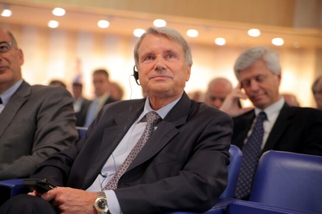 Ράιχενμπαχ: Καθυστερούν οι μεταρρυθμίσεις. Η υπερβολική γραφειοκρατία πλήττει τις επιχειρήσεις