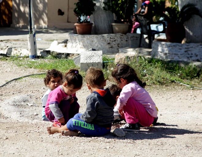 ΣτΕ: Απορρίφθηκε το αίτημα του δήμου Μεγαρέων κατά της μετεγκατάστασης των Ρομά
