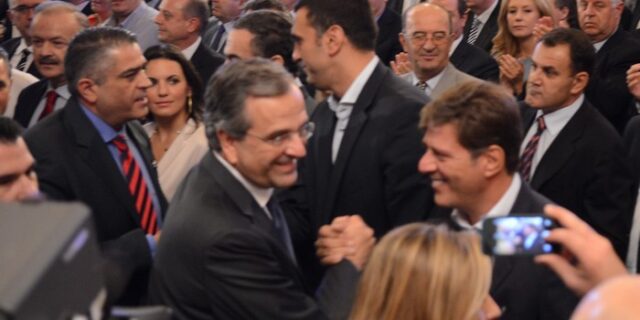 Προσπάθεια συσπείρωσης και διαπραγμάτευση για φοροελαφρύνσεις