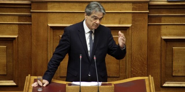 “Αντάρτικο” Σηφουνάκη. Απειλεί με καταψήφιση του ΕΝΦΙΑ