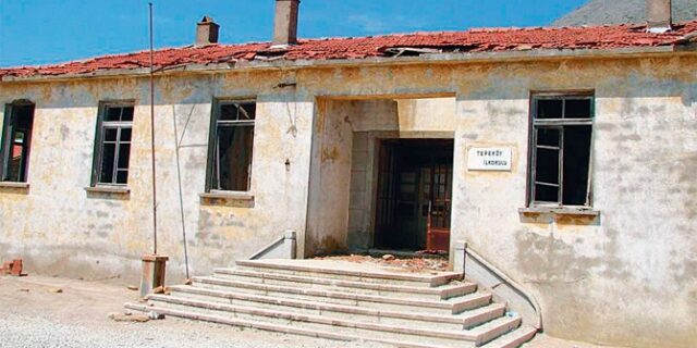 Οι Τούρκοι απαγόρευσαν τη λειτουργία ελληνικού σχολείου στην Ίμβρο