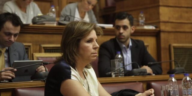 Χριστοφιλοπούλου: Δεν θα επιβραβεύσουμε με συντάξεις όσους εξαπάτησαν το κράτος