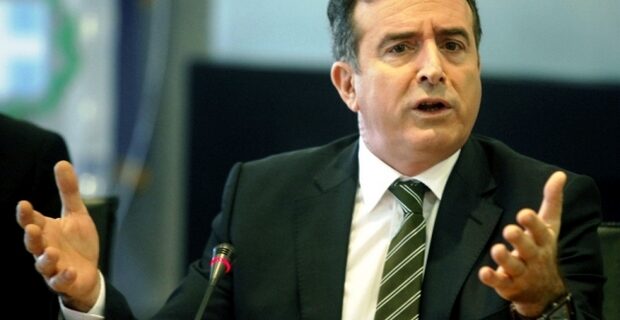Πόλεμος για τα διόδια στη Φθιώτιδα. Ανεπιθύμητος ο Χρυσοχοΐδης
