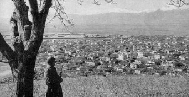 Αναζητώντας τον ελληνισμό σε μέρες κρίσης. Για να μην ξεχνάμε, μέρες που είναι