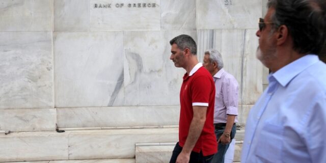 Τραπεζίτες: Κανένα πρόβλημα με την άρση του waiver