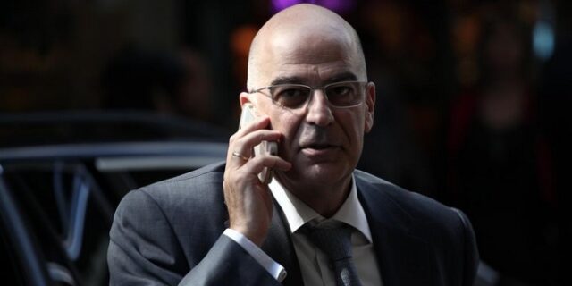 Τη Δευτέρα η ρύθμιση για τα “κόκκινα” δάνεια. Την παρουσιάζει ο Δένδιας