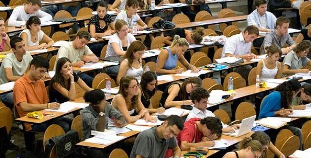 Δωρεάν υπολογιστές σε όλους τους σπουδαστές των Στρατιωτικών Σχολών