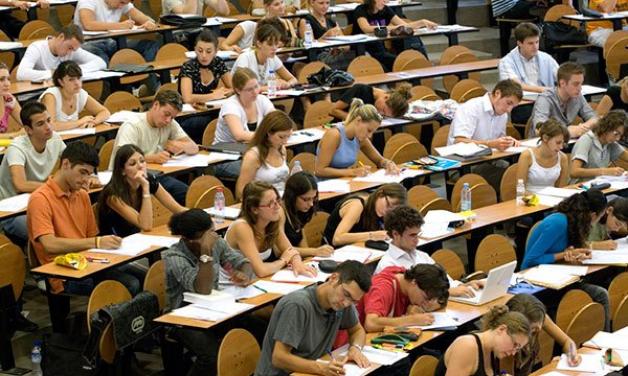 Δωρεάν υπολογιστές σε όλους τους σπουδαστές των Στρατιωτικών Σχολών