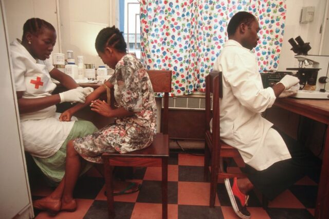Η επιστήμη απεφάνθη: Από πού ξεκίνησε το AIDS