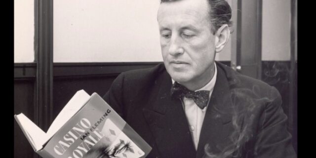 Μηχανή του Χρόνου: Ο συγγραφέας του Τζέημς Μποντ, υπήρξε πράκτορας, γυναικάς και πολέμησε στον Β΄ Παγκόσμιο Πόλεμο