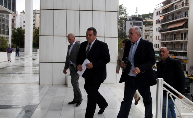 Καμμένος για χρηματισμό “Ζήτησα να ανοίξουν οι λογαριασμοί όλων των βουλευτών”