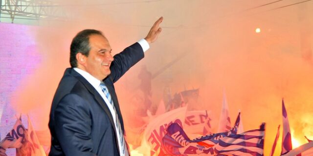 40 χρόνια ΝΔ: Στο μυαλό του Κώστα Καραμανλή