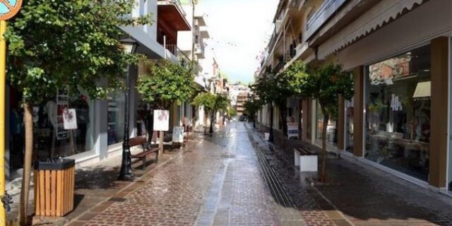 Κατεβάζουν τα ρολά τα καταστήματα στις 2 Νοεμβρίου