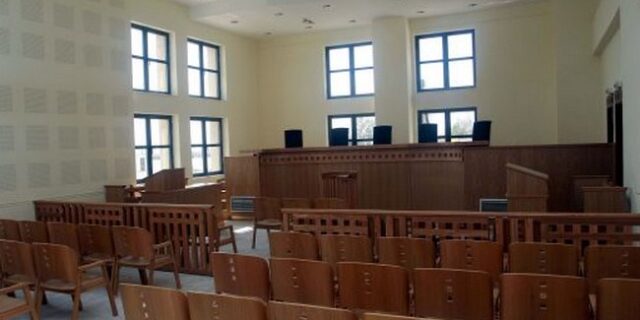Πολυετής φυλάκιση σε 37χρονο που σκότωσε ηλικιωμένο με σκαμπό