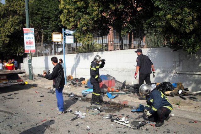 Προσωρινά ελεύθερος με περιοριστικούς όρους ο οδηγός του Smart που σκόρπισε τον θάνατο στην Πέτρου Ράλλη