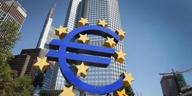 New York Times: Κόντρες και διλήμματα πριν την κατάρρευση της κυπριακής οικονομίας