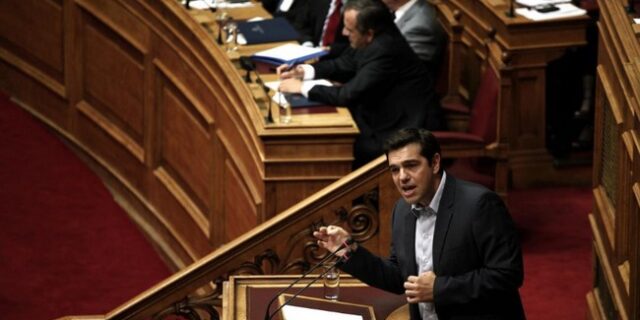 Παγιώνεται η απόσταση: Στις 8,5% μονάδες η διαφορά ΣΥΡΙΖΑ από τη ΝΔ