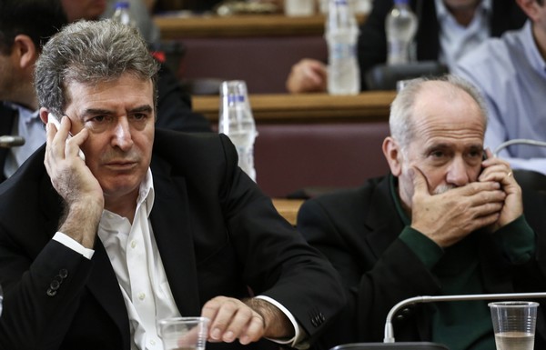 Πρόβα “διαδοχής” στο ΠΑΣΟΚ. Η Αριστερή πλατφόρμα Χρυσοχοΐδη