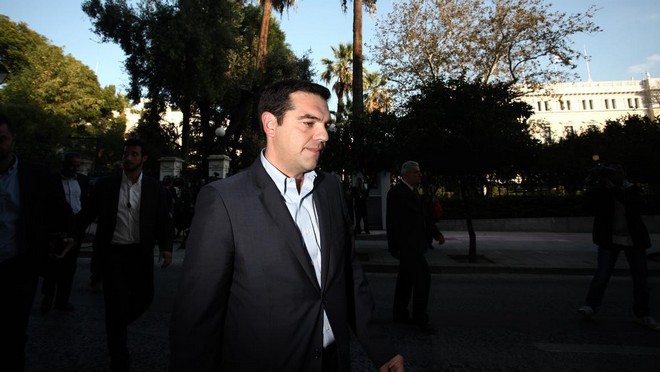 Διαψεύδει ο ΣΥΡΙΖΑ υποτιθέμενη συνάντηση Τσίπρα με Γ. Αγγελοπούλου και Μ. Λάτση