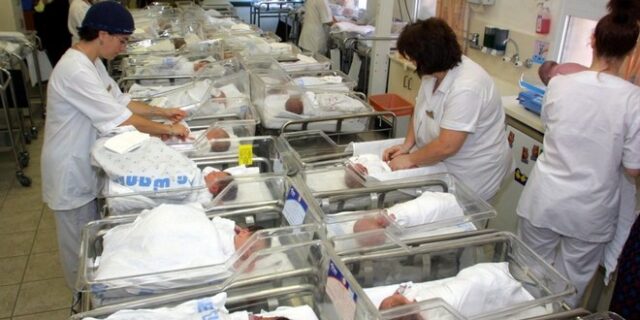 Νούμερο ένα αιτία παιδικού θανάτου ο πρόωρος τοκετός