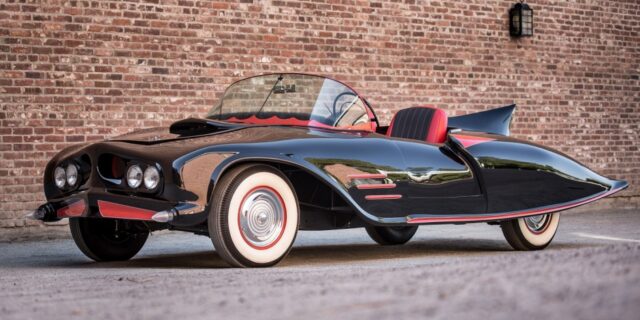 Ένα πρωτότυπο Batmobile βγαίνει σε δημοπρασία