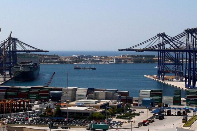 “Εμπλοκή” στον φιλικό διακανονισμό μεταξύ ΟΛΠ και ΣΕΠ