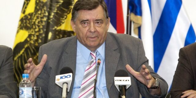 Παραιτείται από πρόεδρος του ΛΑΟΣ ο Γιώργος Καρατζαφέρης;