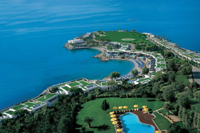 To Grand Resort στο Λαγονήσι έχει βάλει στο μάτι ο πολυεκατομμυριούχος Σαουδάραβας πρίγκιπας