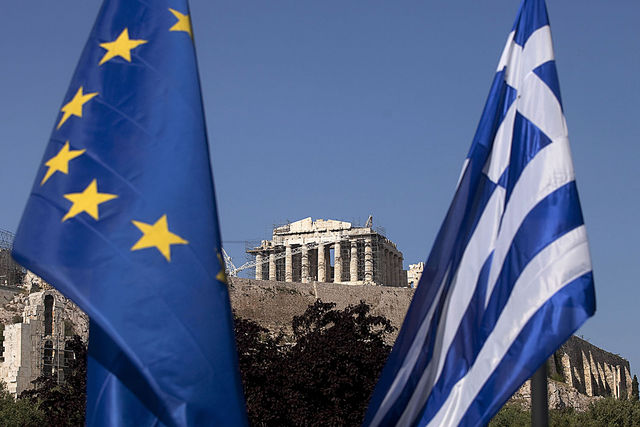 Το Bloomberg “βλέπει” ανάπτυξη και έξοδο της Ελλάδας από το μνημόνιο