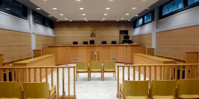 Ένοχος ο 23χρονος για την επίθεση σε 15χρονη συμμαθήτριά του. Του αναγνωρίστηκε ότι προκλήθηκε