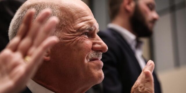 Αρχηγική επάνοδος Παπανδρέου στις δημοσκοπήσεις