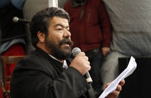 Ανωγειανός ιερέας στον επικεφαλής της Χρυσής Αυγής στο Ηράκλειο: “Άκου φασίστα. Δεν κάνω διάλογο με υμνητές του Ράιχ”