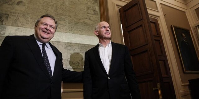 Βενιζέλος και Παπανδρέου (προς το παρόν) έθαψαν το τσεκούρι του πολέμου