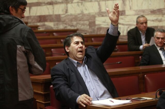 Τζαμτζής: Το ΠΑΣΟΚ έχει πολλούς κλέφτες και απατεώνες σε αντίθεση με τη ΝΔ