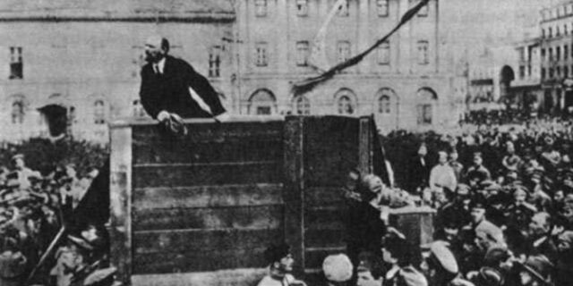Komintern: Πώς γεννήθηκε η Κομμουνιστική Διεθνής μέσα στον Α’ Παγκόσμιο Πόλεμο
