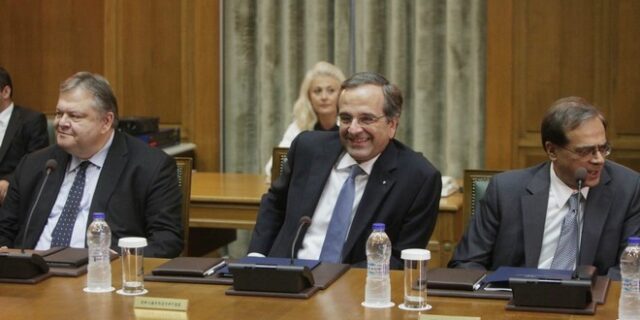 Δέκα και να καίνε. Τι δίνει η κυβέρνηση για να πάρει η Ελλάδα νέα πιστωτική γραμμή στήριξης