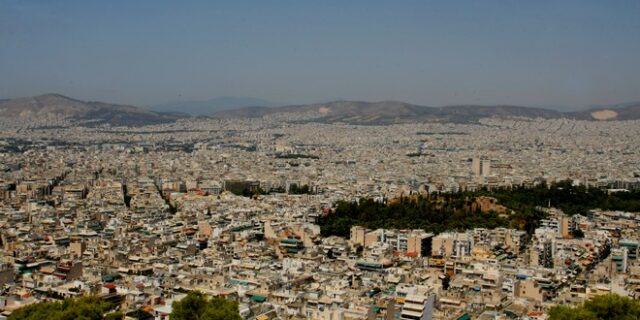 Και πάλι στα Ειρηνοδικεία χιλιάδες υπερχρεωμένα νοικοκυριά