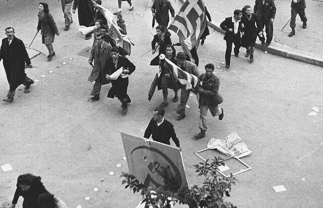 Αποκάλυψη: Ο Τίτο είχε προτείνει να μη διαλυθεί ο ΕΛΑΣ
