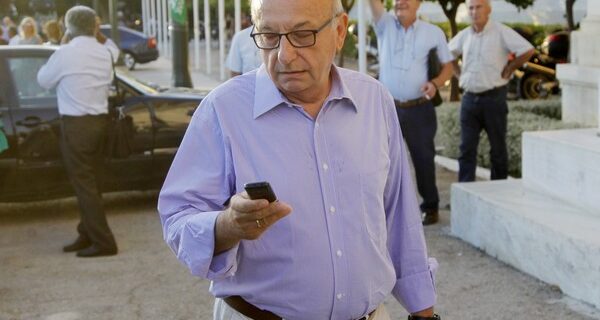 Υπόθεση ΟΤΕ – Siemens: Κακούργημα για τον Θόδωρο Τσουκάτο προτείνει ο εισαγγελέας