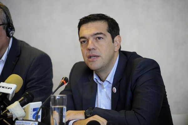 Τσίπρας: Καμία νέα συμφωνία δίχως την έγκριση, την επικύρωση του λαού