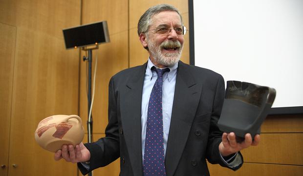 Η συγνώμη του αντιπρύτανη που ήθελε να φασιστοποιηθούμε