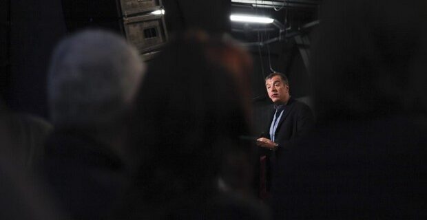 Θεοδωράκης σε Σαμαρά: Συμφωνήστε με Τσίπρα για τον Πρόεδρο της Δημοκρατίας