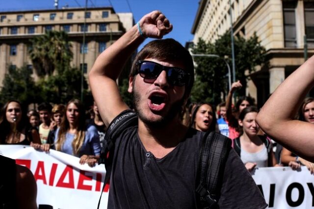 Ο μαθητής του απόλυτου 20 και οι σκέψεις του για την Παιδεία