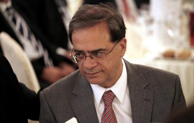 Διαψεύδει ο Χαρδούβελης: Δεν εστειλε τελεσίγραφο ο Σόιμπλε