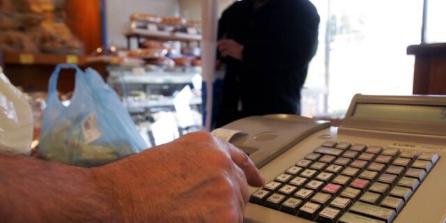 Αποδείξεις – λαχεία με πλούσια δώρα έως 10.000 ευρώ κάθε μήνα