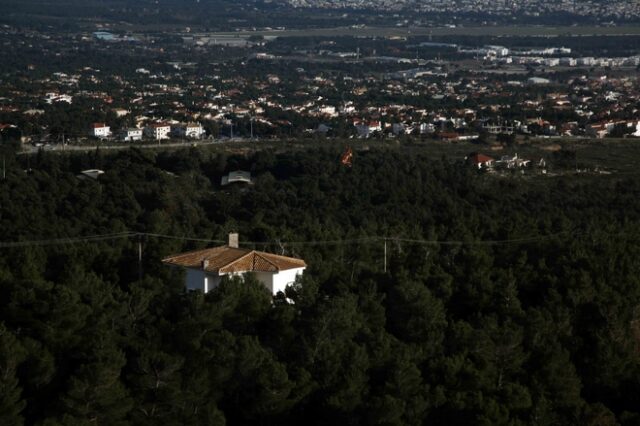 Πέρασε το νομοσχέδιο για τα δάση μαζί με (μόλις) 42 τροπολογίες