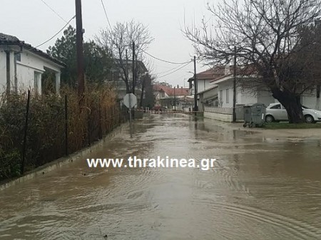 Θρίλερ στον Έβρο: Έρευνες για αγνοούμενο αστυνομικό. Πλημμύρισαν σπίτια από τις έντονες βροχοπτώσεις