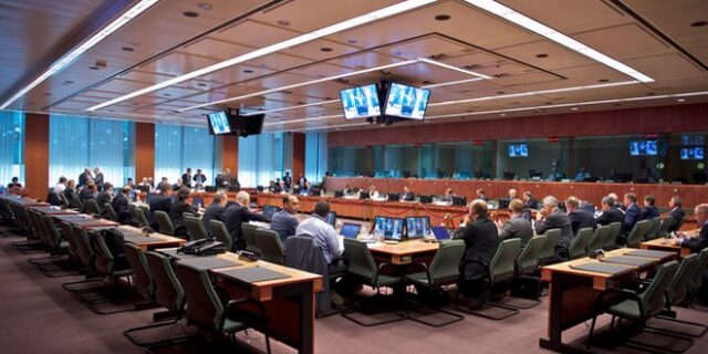 Ανάσα στην Ελλάδα από το EWG: Να ολοκληρωθεί η αξιολόγηση μέχρι τις 14 Δεκεμβρίου