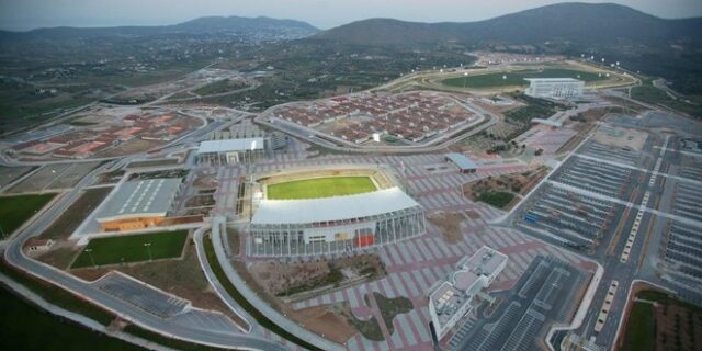 Τρεις στην κούρσα για τον ιππόδρομο στο Μαρκόπουλο